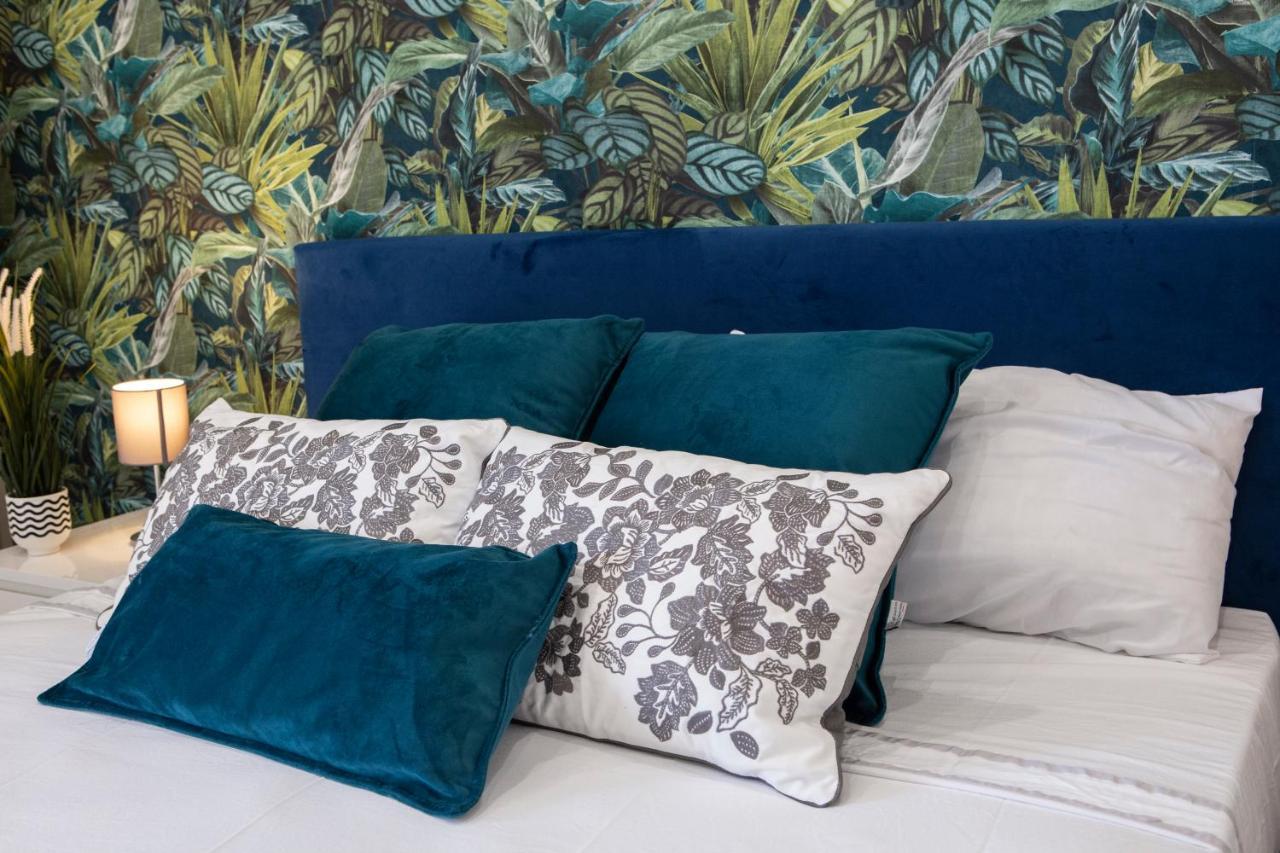 Airport Fly House Hotel Napoli Eksteriør billede