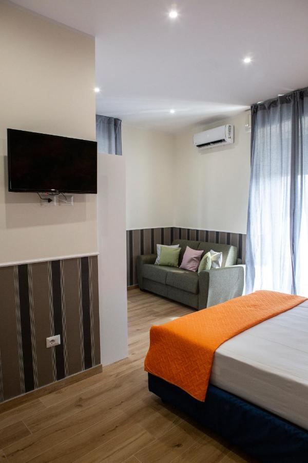 Airport Fly House Hotel Napoli Eksteriør billede